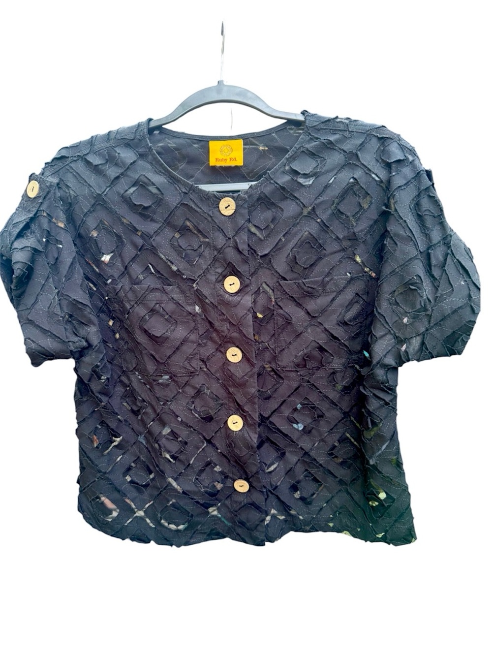 Ruby Rd. Black Textured Linen Short-Sleeve Button-Down Top